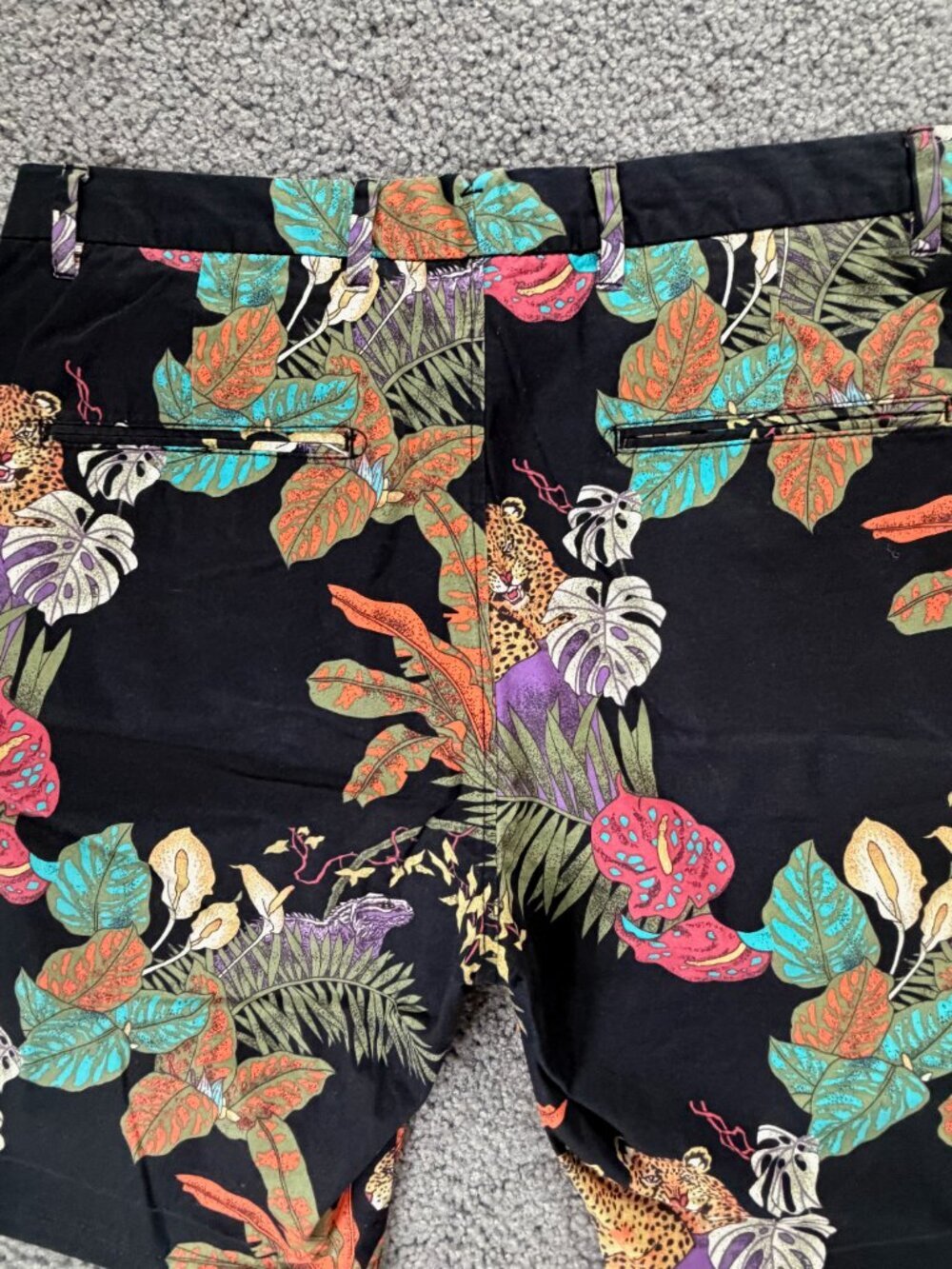 Scotch & Soda Multicolor Tropical Leopard Shorts -Men's Size W 31 - Excel. Cond. - Picture 9 of 13
